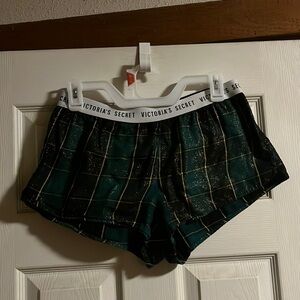 Victoria secret boxer short